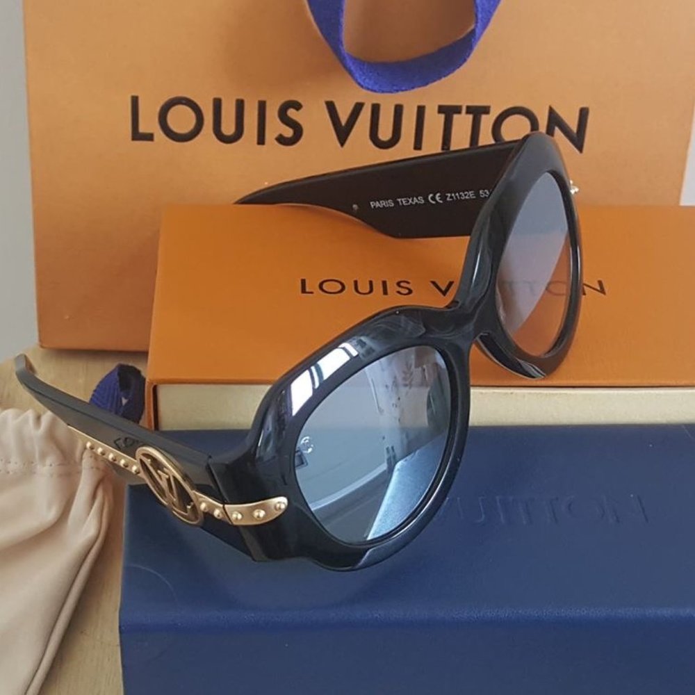 New! Louis Vuitton Paris Texas Black Silver